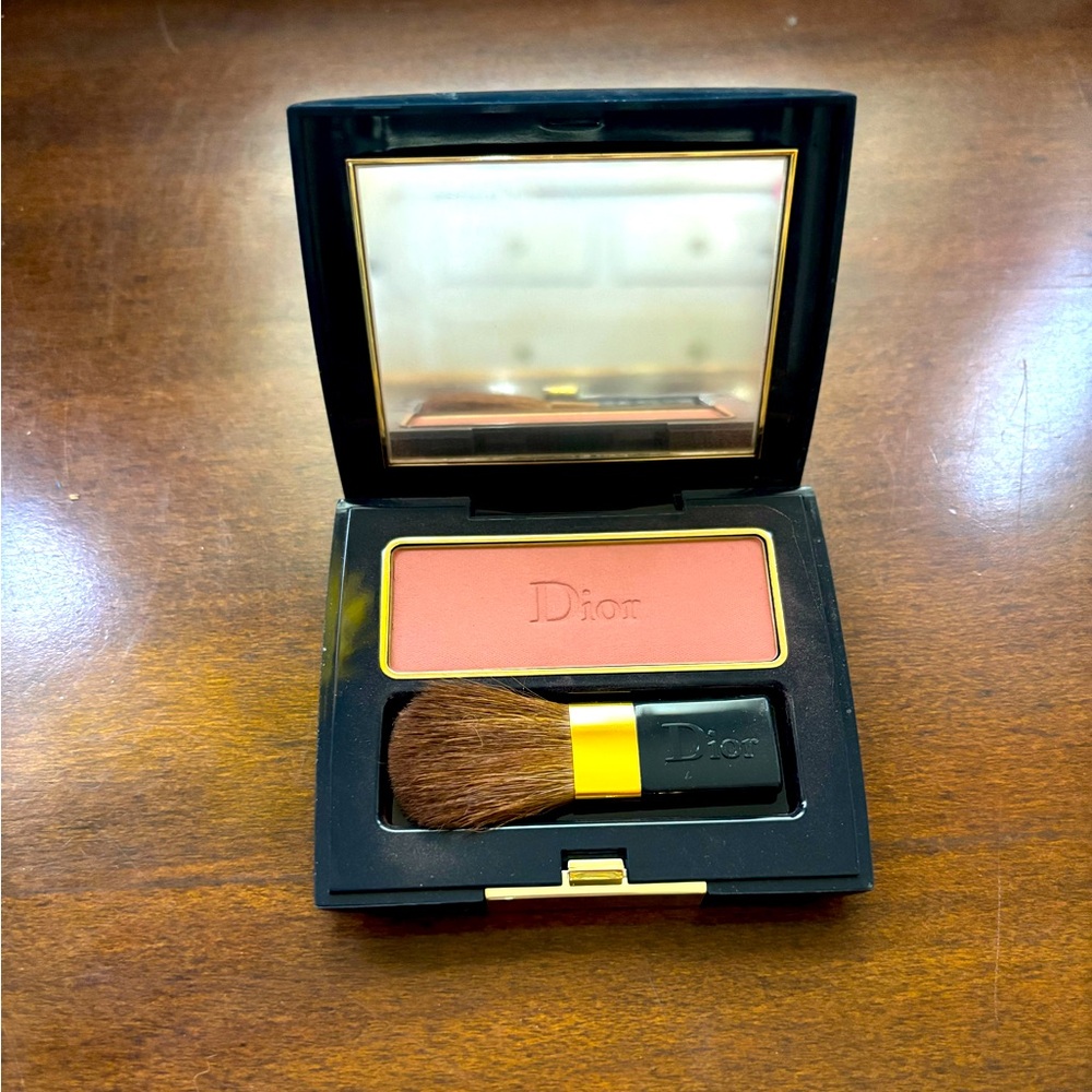 Dior soft powder blush rouge silk #733